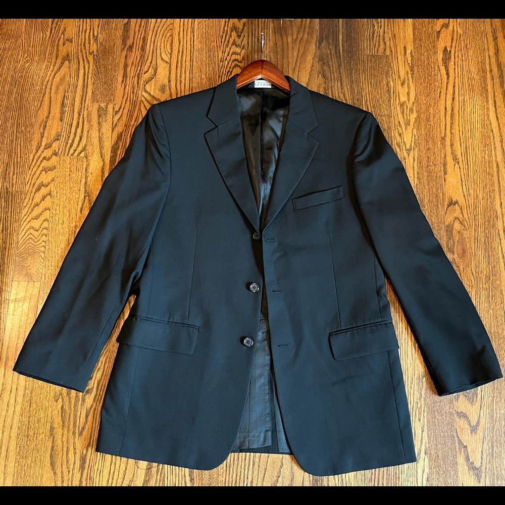 Mens Black 100% wool Blazer. Jos. A. Banks. Size 40R.